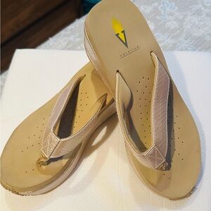 Volatile Women's Pink Snakeskin Sandals